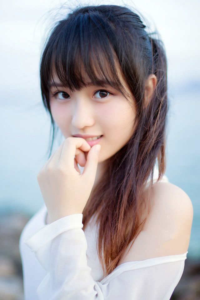 “去一趟夫人家，将夫人接回来。”刘璝冷声道。